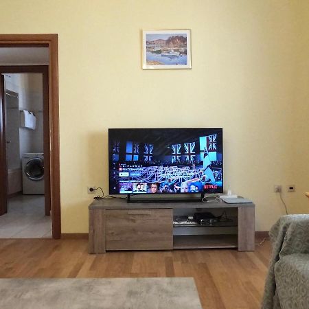 Big Apt 3Bed 3Bath 10 Min Walk Acropolis Атина Екстериор снимка