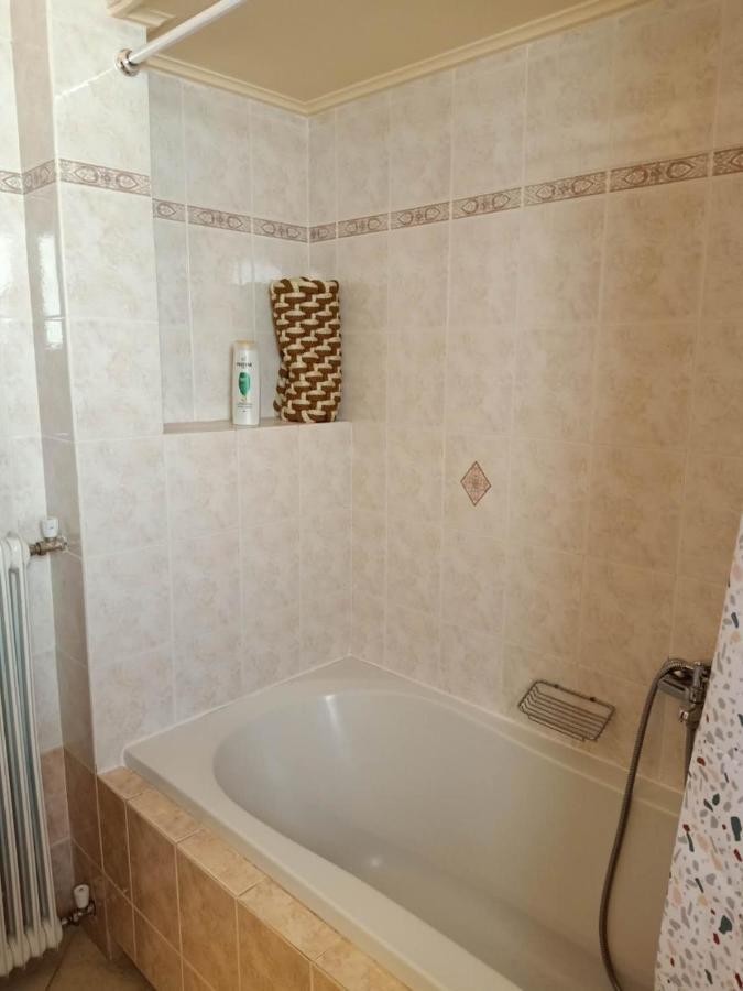 Big Apt 3Bed 3Bath 10 Min Walk Acropolis Атина Екстериор снимка